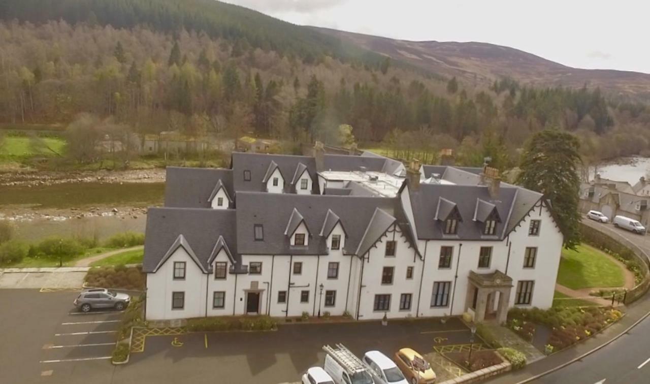 Montclaire Apartment Ballater Exterior photo